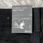 International concepts INC Women’s curvy fit Skinny leg incessential Mid rise Jeans in deep black sz 2 Photo 12