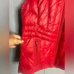 Pendleton  NWT Duck Down red Puffer Vest W/Removable Hood Woman's Small Photo 3