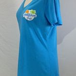 Dist Rict  Somewhere Pub V-Neck Tee Top T-shirt Medium Light Blue Size Large Photo 4