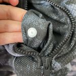 Lululemon  Ebb to Street Define Jacket Graphite‎ 4 Photo 5