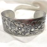 VINTAGE SALISBURY Floral Engraved Pewter Cuff Photo 2