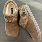 Clarks Womens Brown Suede Knit Sweater Collar Slippers Slip On Comfort Size 9M Photo 0
