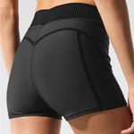 Alo Yoga NWT  Airlift High Waist Line Up Shorts Black size XXS Run Gym Workout Photo 1
