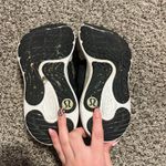 Lululemon  shoes  Photo 3