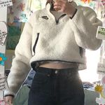 Nike Cropped Sherpa Jacket Photo 1