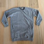 Zenana Outfitters Gray Sweatshirt With Pockets Size S/M Photo 0