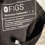 FIGS  Black Yola Cargo Pocket Scrub Pants Small Photo 5