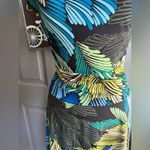 Y2K En Focus Studio gathered drop hem floral short sleeve dress, size 10 Black Photo 2