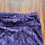 Nike dri fit running Capri leggings size small Photo 4