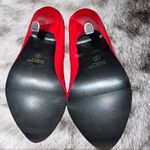 Lovers lane sexy and gorgeous red patten leather heels ! Nwot Size 6 Photo 6