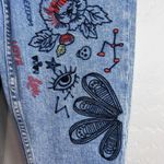 Alice + Olivia  Embroidered Jeans Womens Size 26 Blue Boho Flower Hippie Skinny Photo 5