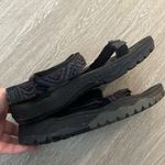 Teva  TERRADACTYL Unisex Black Blue Sport Sandals Aztec Print Men's 6 Womens 8 Photo 6