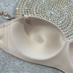 Wacoal Women’s Staying Power Wire Free Strapless Bra in Sand Size 36D Photo 9