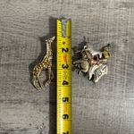 Wild Animal Brooches Giraffe Elephant Zebra Camel Antelope Zoo Silver Photo 6