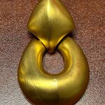 Givenchy  Vintage Gold Tone Clip Earrings Photo 3