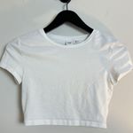 Aritzia TNA Ortiz Cropped Tee in White Size Small Photo 1