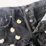 LF new Carmar ❉ Crazy Daisy Embroidered Denim Cut Offs Shorts ❉ Jet Black ❉ 26 Photo 7