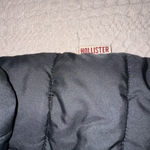 Hollister  Black Puffer Jacket size L Photo 3