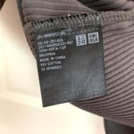 Uniqlo Ribbed Crew Neck Short Sleeve Cropped T-shirt in Gray *Discoloration* Photo 5
