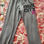 Free City Sweatpants Photo 1