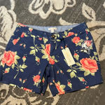 Red Camel  floral shorts. NWT. Size 5. Pockets Photo 0