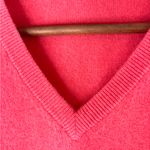 Jos. A. Bank  Travelers L Cashmere V-Neck Pullover Sweater in Vibrant Pink Photo 6