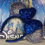 Disney parks 2020 blue sequin bow rainbow glitter Minnie Mouse ears Photo 0