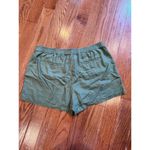 J.Crew  Olive Green Drawstring Waist Elastic Patch Pockets Shorts Large Photo 3