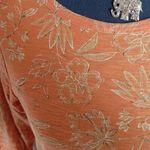 Columbia 3/4" length Sleeve Print. Shirt Top Photo 4