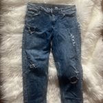 Divided  distressed jeans Photo 1