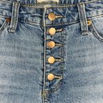 Universal Threads Universal Thread SZ 6/28R Vintage Midi Jean Shorts Button-Fly Distressed Stretch Photo 1