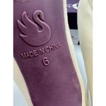 Gloria Vanderbilt New  Women's Marilyn Pumps White Closed Toe Heels Sz 6 Shoes Photo 10