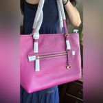 Coach Authentic  1941 pebbled leather zip top Tote Photo 5