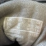 Clarks  Black Sneakers Comfortable Everyday Wear Photo 4