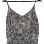 Peyton Jensen  large pants romper Photo 5