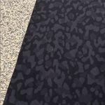 Lululemon On the Fly 7/8 Pant size 6 Photo 5