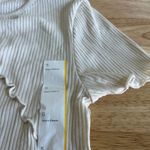 Wild Fable Women's Almond Short Sleeve Seamed Baby T-Shirt - Size Small - NWT Photo 4