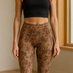 Lululemon 351  High Waisted Leggings Size 8 Color Brown Tan Photo 0