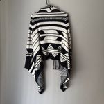 Banana Republic  sz S aztec cream‎ black southwest Shrug Photo 7