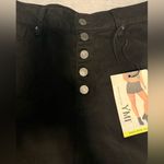 Ymi NWT  Women's Black High-Rise Shorts size 13 Photo 3
