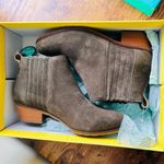 Jack Rogers Liddy Suede Booties - Olive - Size 5.5 - NWT Photo 2