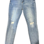 Judy Blue  Light Wash Distressed Skinny Jeans 15/32 Photo 0