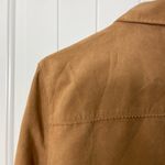 Studio Works EUC Vintage women’s faux suede tan pleated button front shirt M Photo 4