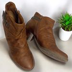 Bare Traps Faux Brown Leather Slouch Boots Size 7.5 Rikita Photo 0