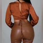 Sans Souci fluid satin cognac brown long sleeve tie wrap crop top size small Photo 2