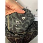 GapFit Eclipse Leopard Print High Rise Cropped Leggings Photo 3