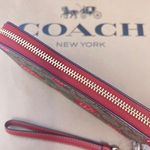 Coach Long Zip Around Wallet In Signature Canvas With Wild Strawberry Print ch523 Photo 2
