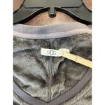 UGG  Women’s Sz L  Long Sleeve V-Neck Fleece Pullover Sweatshirt Photo 5