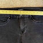 D. Jeans || Black stretch skinny leg jeans Photo 6