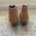 Old Navy  Women's size 10 Tan Light Brown Suede Leather Boots Block Heel  Zip Photo 2